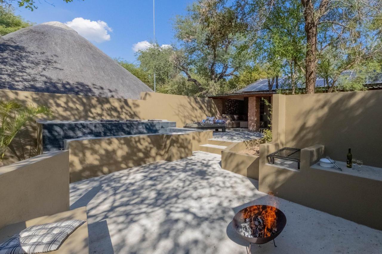 African Sky Villas Marloth Park Exteriör bild